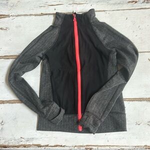 90degrees girls long sleeve zip up size small 7-8